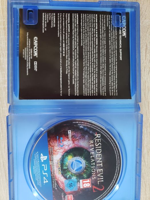 Продаю пс4 диски Destiny и resident evil 2 revelations