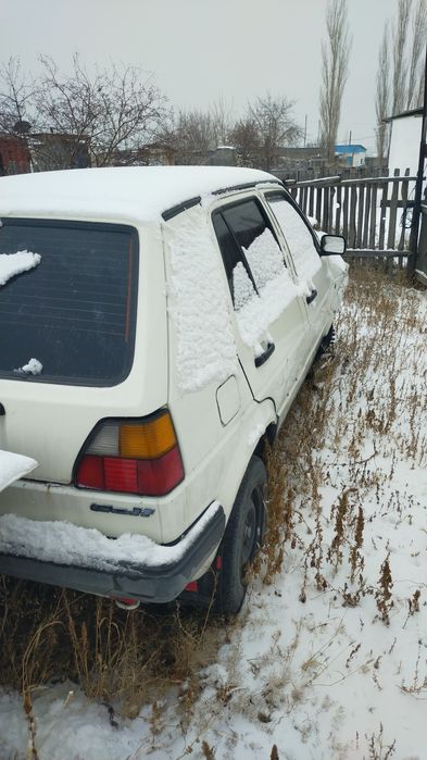 Продам гольф 2 на запчасти