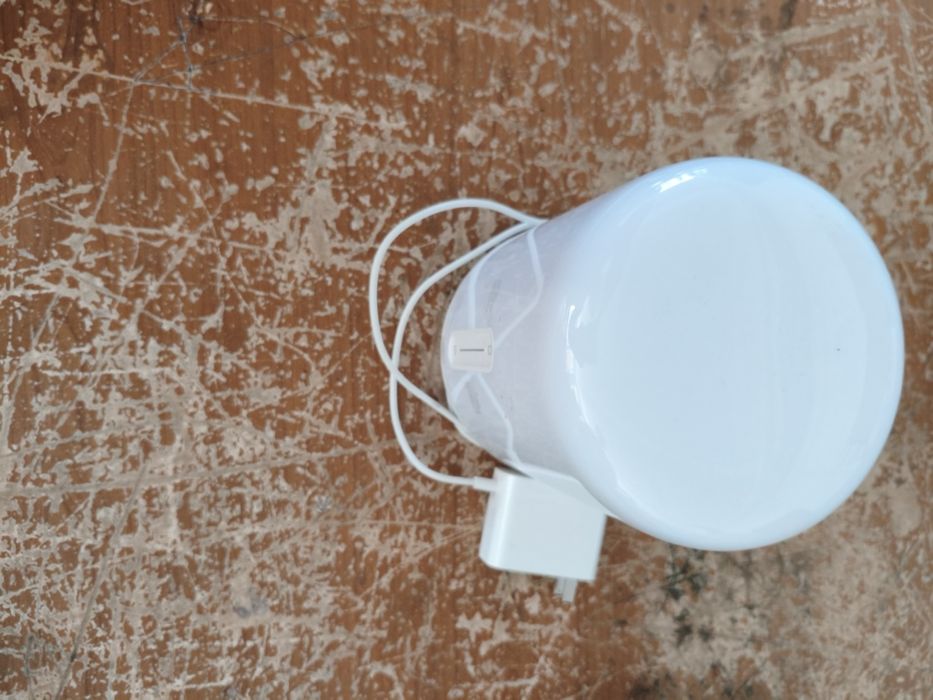 Vând lampă de noptieră Xiomi