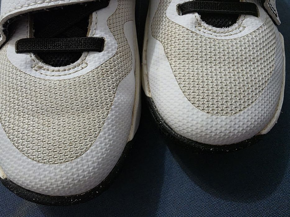 Pantofi Nike copii 29.5