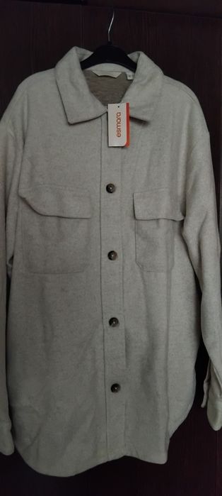 Bluza tip jacheta,cu etichetă, L