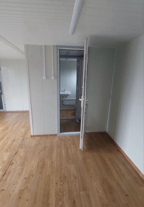 Vand casa container pentru locuit