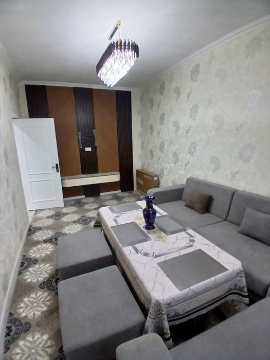 3 хонали кв ижарага берилади. Эко Сити