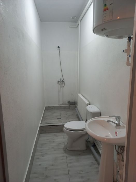 Ховли 6 сотих янги курилиш