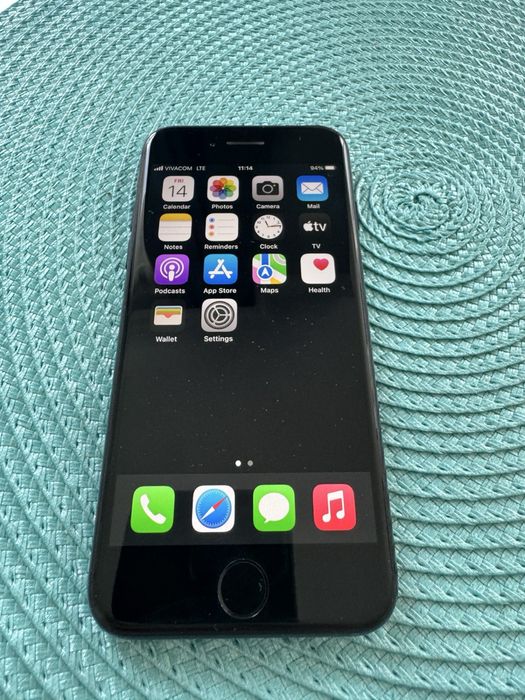 iPhone 8 64 GB като НОВ
