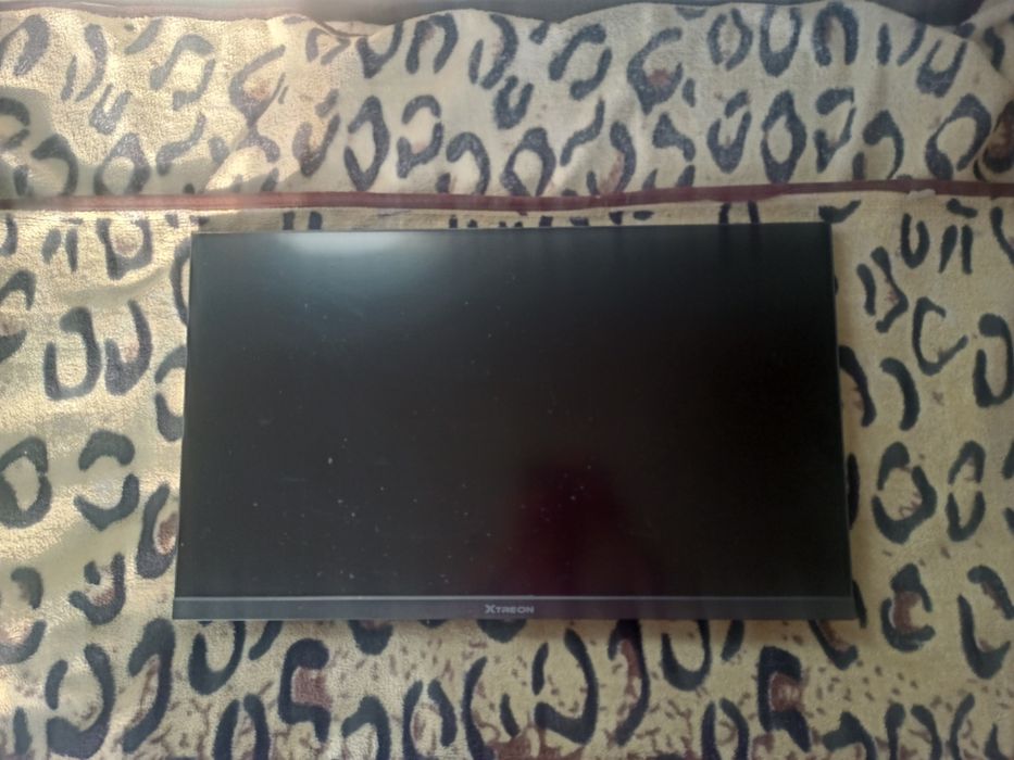 Xtreon XT3266QP.