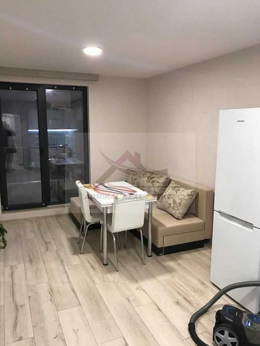 Дава се под наем Двустаен апартамент в Варна, Лятно кино Тракия - 65 кв.м за 500 € - Снимка #1