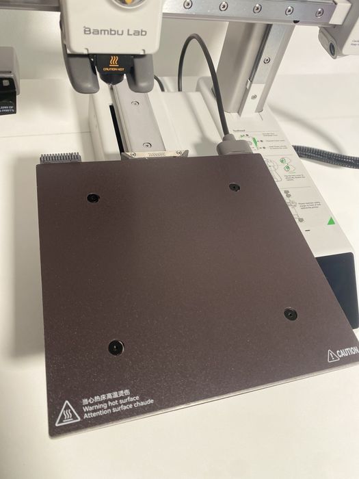 Bambu Lab A1 mini 100h impecabil