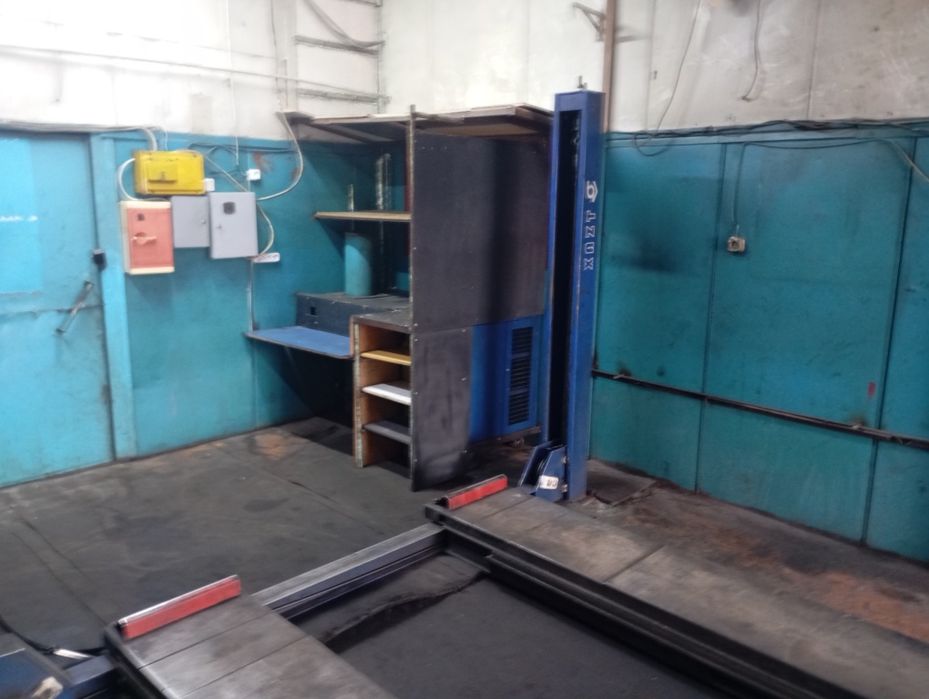 Сто ,бокс,подьемник