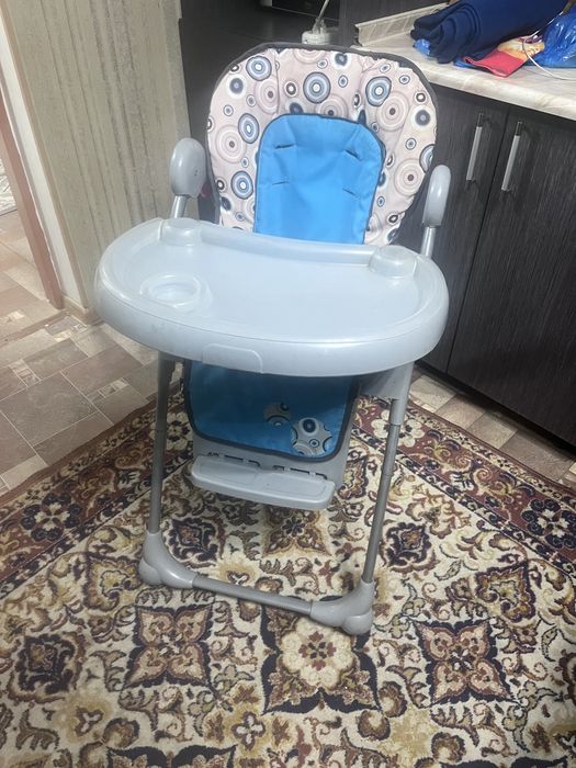Стул для кормления