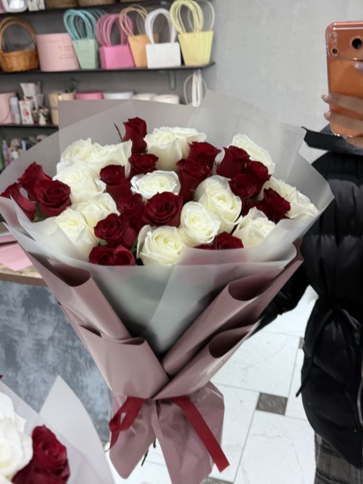 51 роза , 101 роза , 25 роз