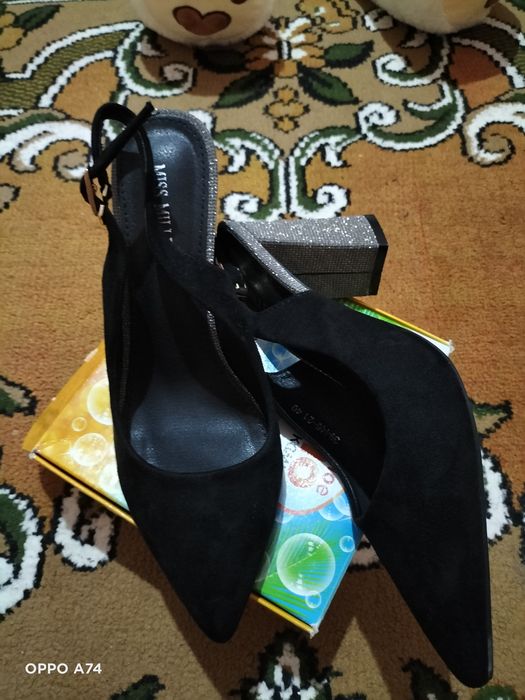 Замш туфли 10000 тг