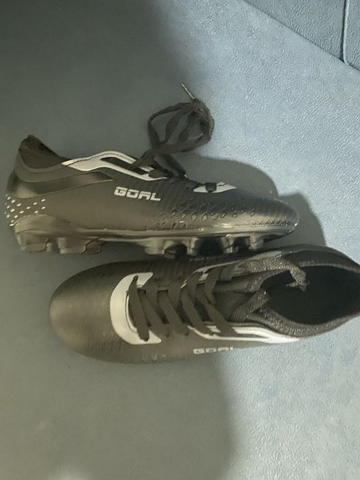 Продам ортопедическую обувь доя девочки турция