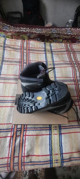 Ботинки для похода в горы