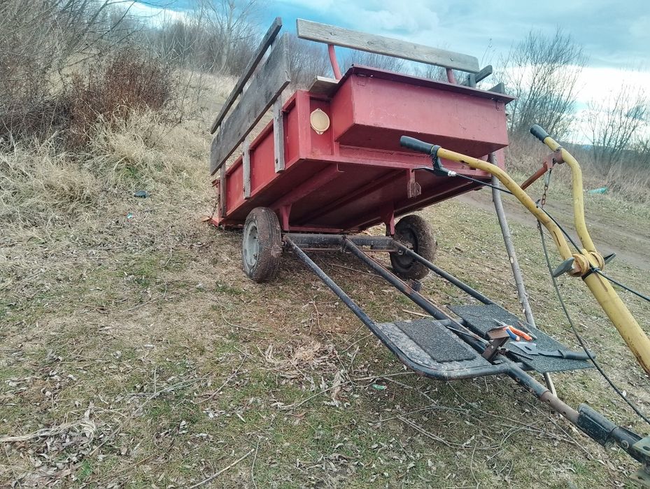 Продавам мото фреза