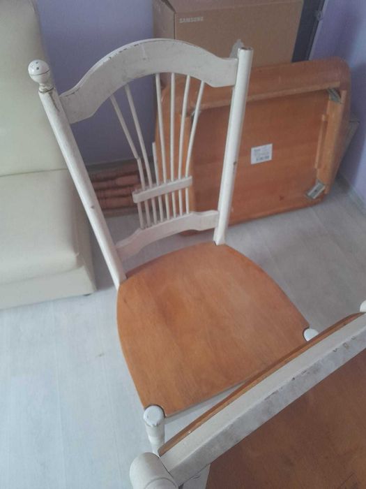 Продам бу стулья крепкие 4 шт