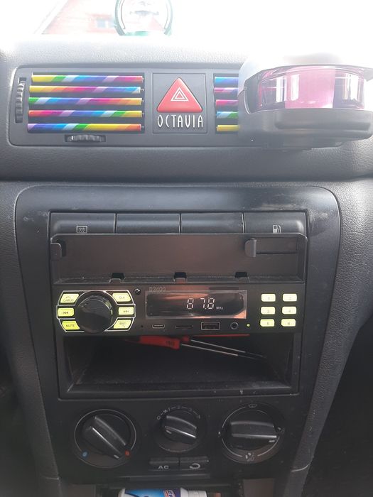 Skoda octavia 1.6 gpl