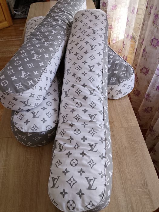 Подушка - обнимашка , для сна и отдыха