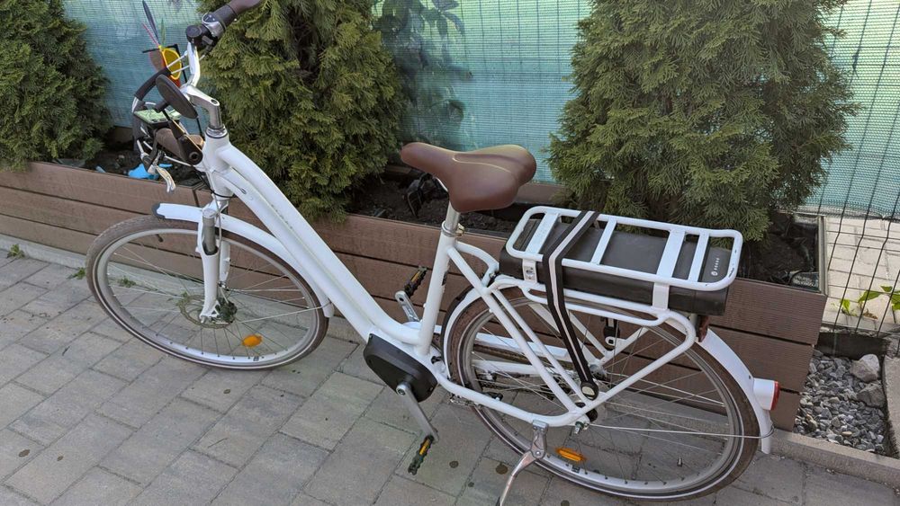 Bicicletă de oraș electrică Elops 920E Alb Marime L