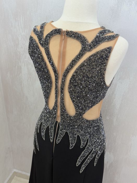 Луксозна черна рокля с камъни и цепка официална бална S M  L