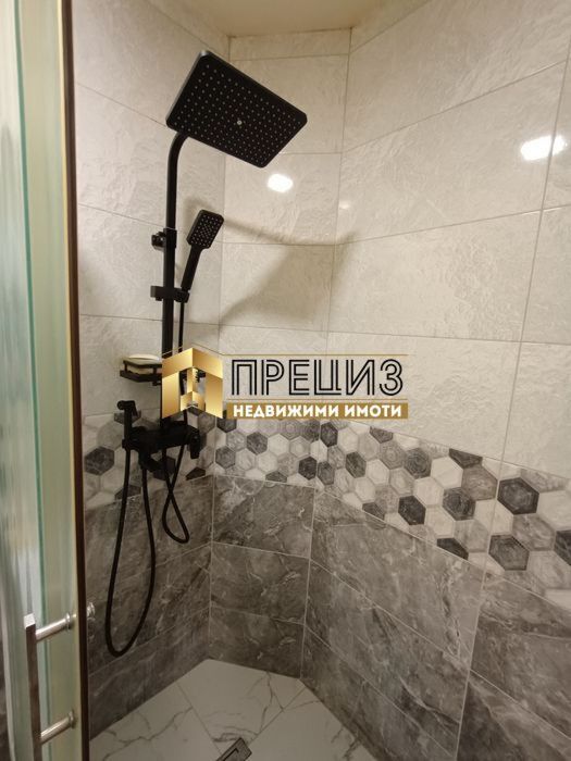Продажба 3-стаен гр. Шумен - Тракия 68m²