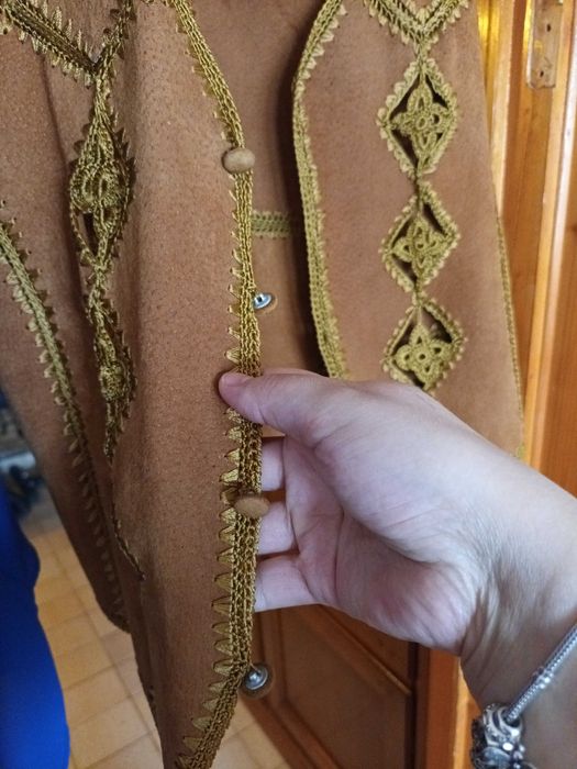Vesta din piele de caprioara - handmade