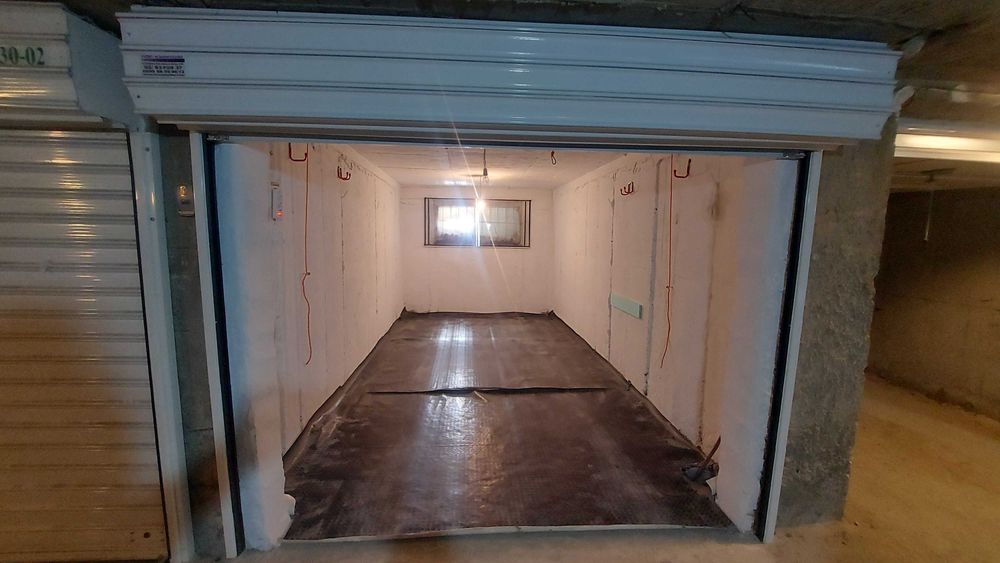 Продава се Гараж / Паркомясто в София, Зона Б-5 - 16 кв.м за 1753 €/кв.м - Снимка #2