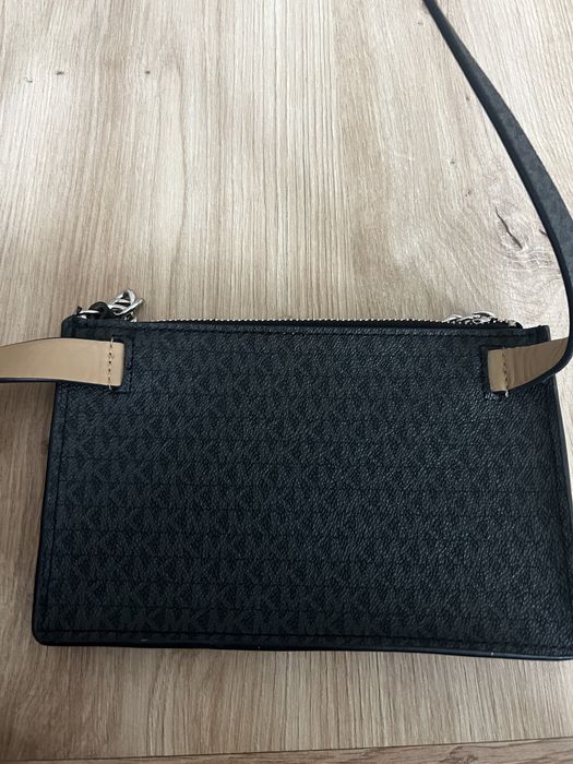 Чанта за кръст /колан Michael Kors