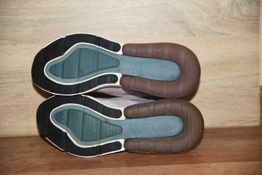 Nike Air Max 270 оригинални маратонки размер 38