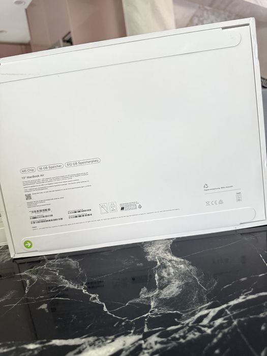13 Macbook air m5 512gb