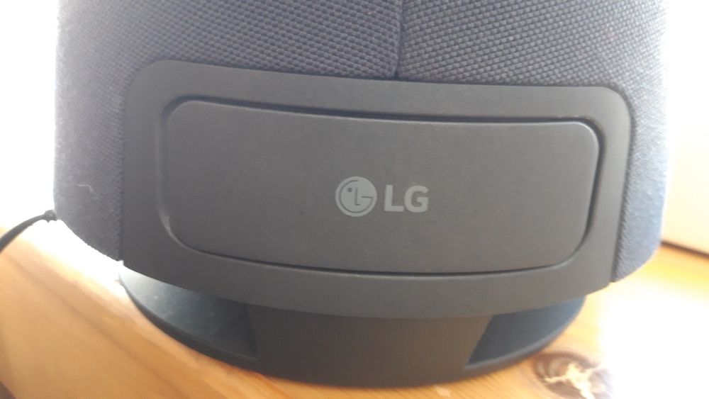 LG Xboom 360 bluetooth колонка