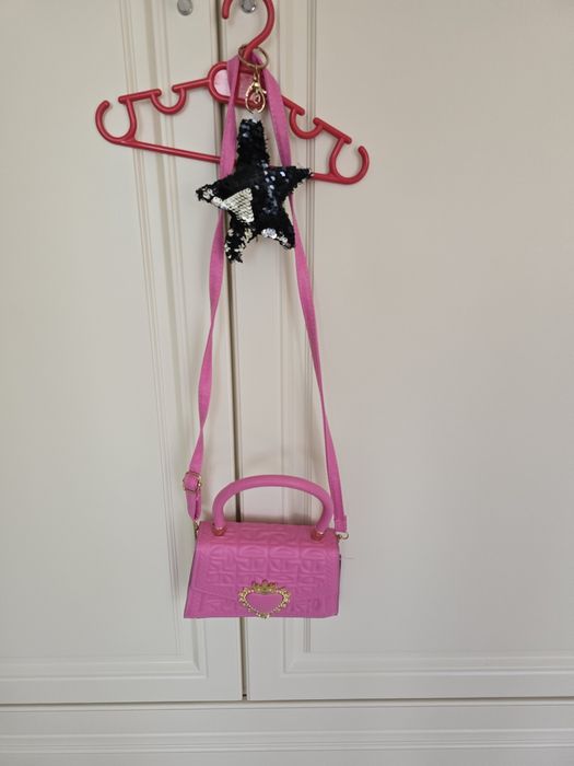 Детски костюми за поводи