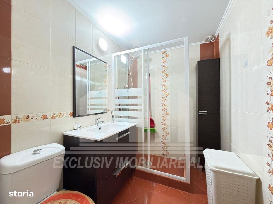 Apartament 2 camere decomandate | 50 mp | Etaj 2 | Cetate-Piata