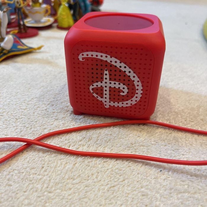 Колонка с  магически аудио приказки на Disney