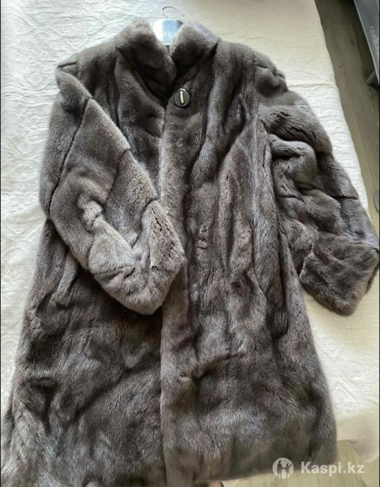 Продам норковую шубу