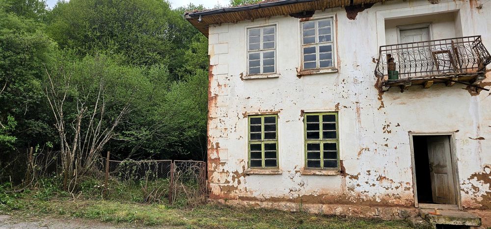 Продава се Къща в София, Център - 100 кв.м за 332 €/кв.м - Снимка #1