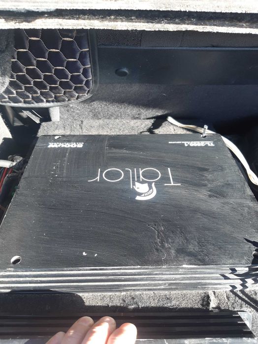 Сабвуфер бу,качает отлично