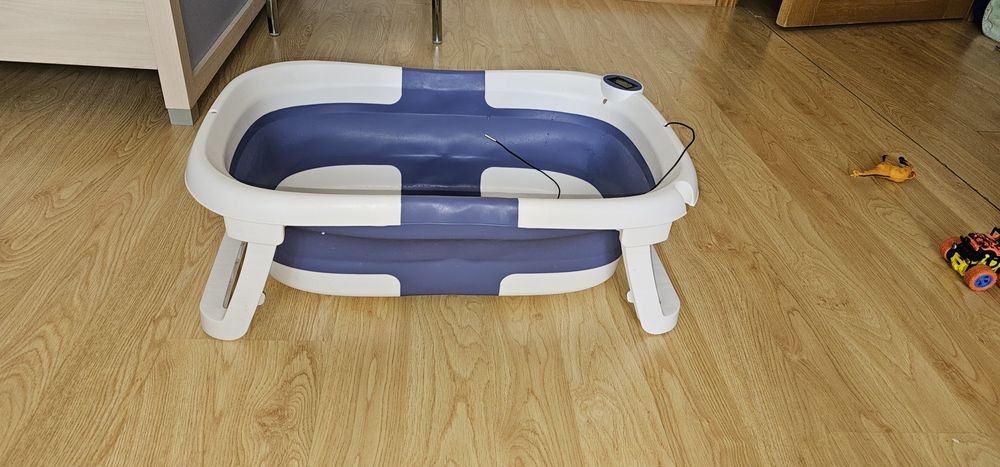 Продаю ванночку для малышей