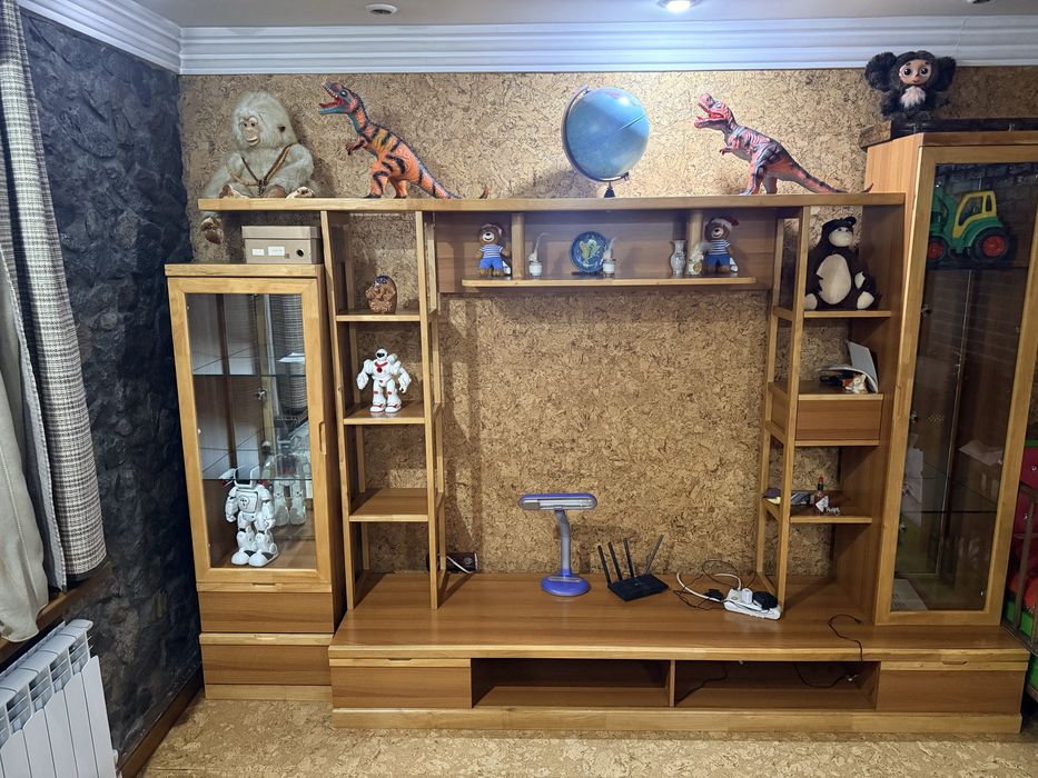 Продаю шкафчик 1.90/2.50