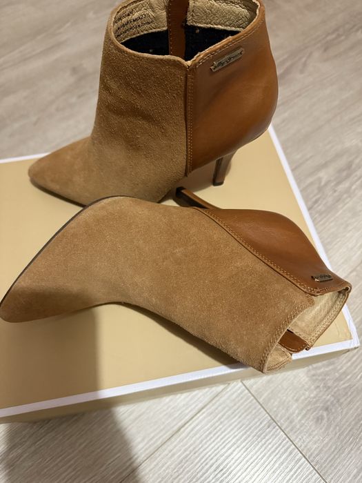 Велурени боти  Pepe Jeans