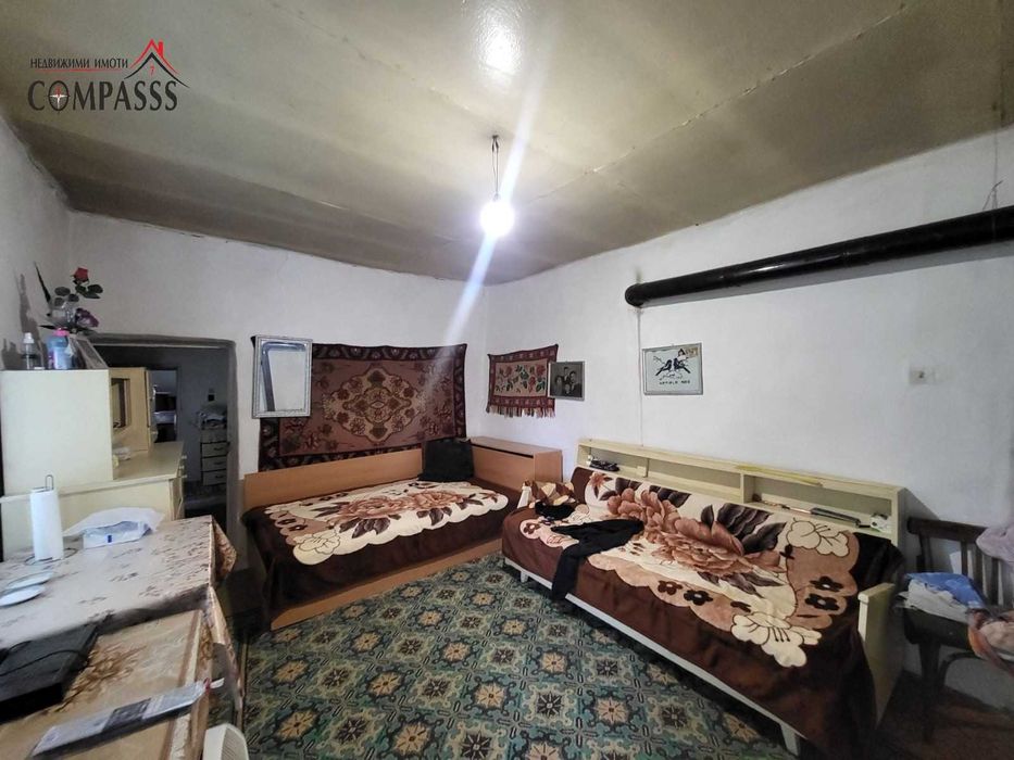 с. Равнец, Общ. Ген. Тошево, къща с двор – 39000лева!