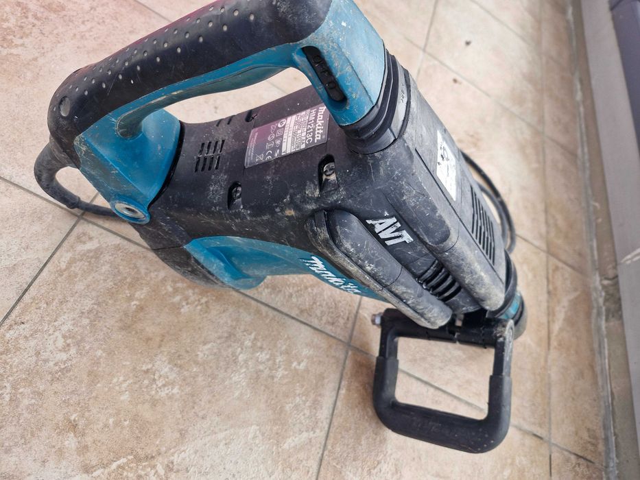 Picamar Makita HM1213C
