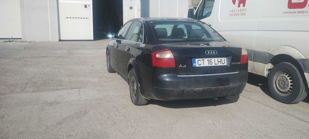 Vând Audi A4 B6 2.5 TDI V6