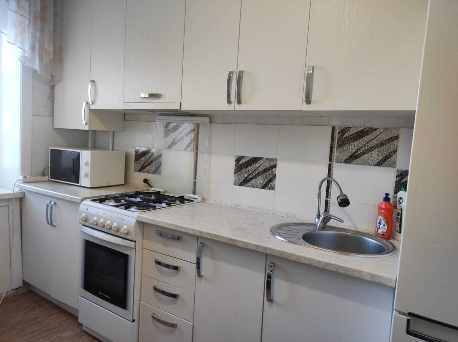 Продается двухкомнатная квартира, в тихом районе, в центре города!