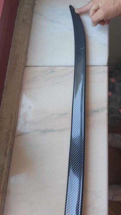 Eleron Portbagaj - Tesla Model 3 aspect fibra de carbon negru lucios