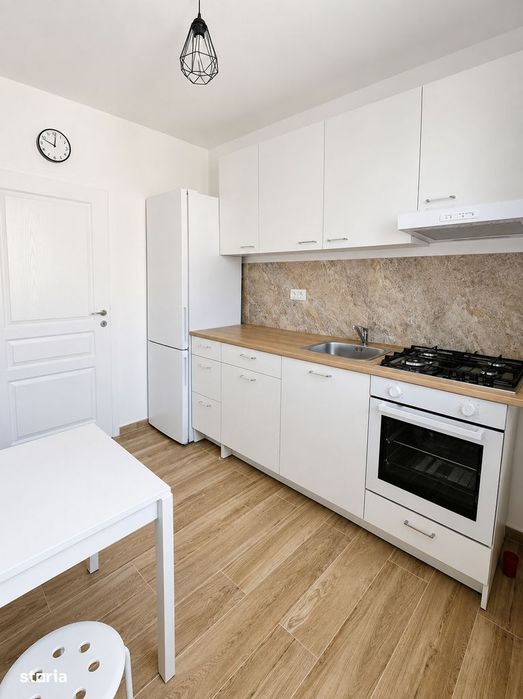 Apartament 1 camera, decomandat, 35mp utili, mobilat modern in Giroc