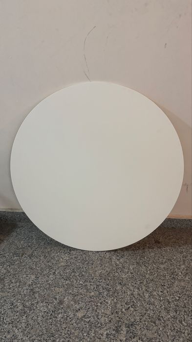 Дървен статив и пвц табела - под наем !