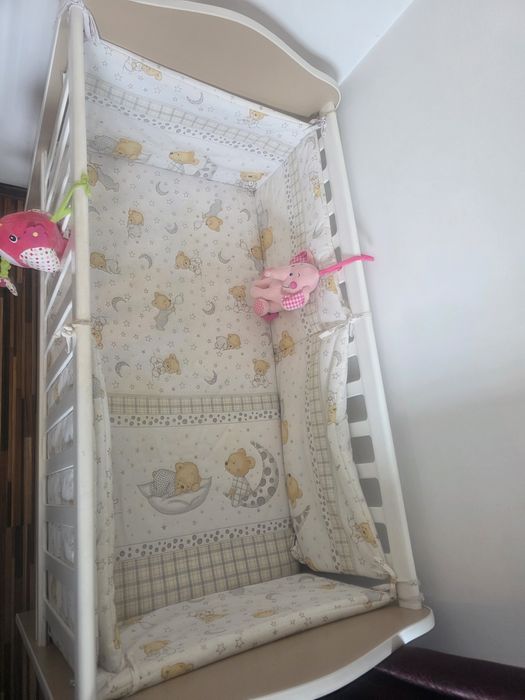 Vand pătuț copil cu balansoar