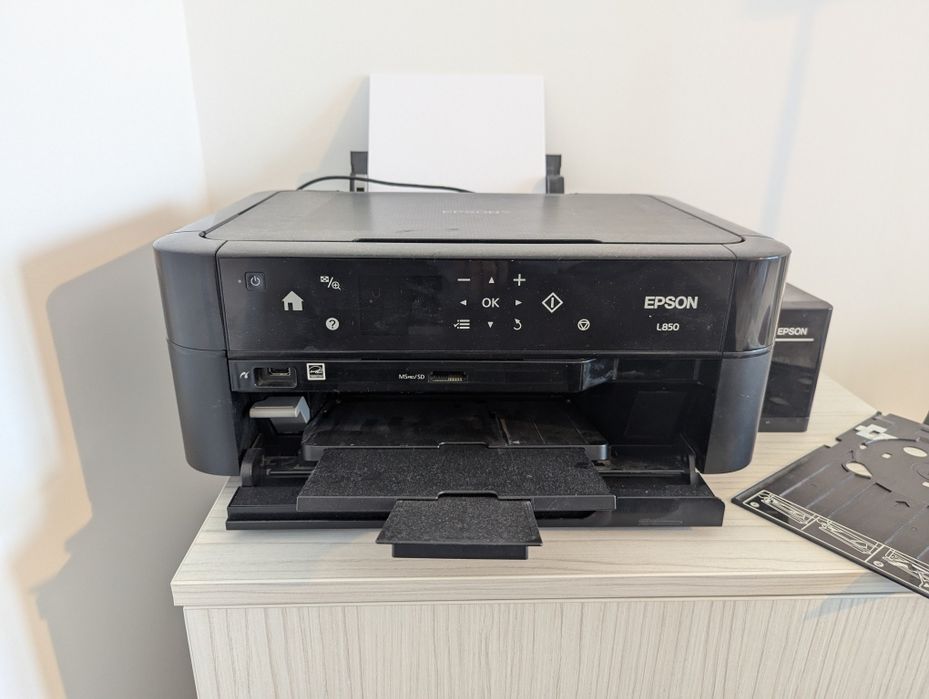 Imprimanta Epson l850 defect pentru piese