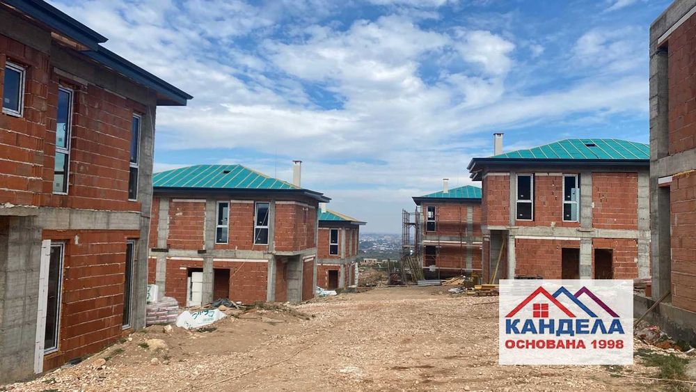 Продава се Къща в с. Марково, Област Пловдив - 143 кв.м за 606 €/кв.м - Снимка #1